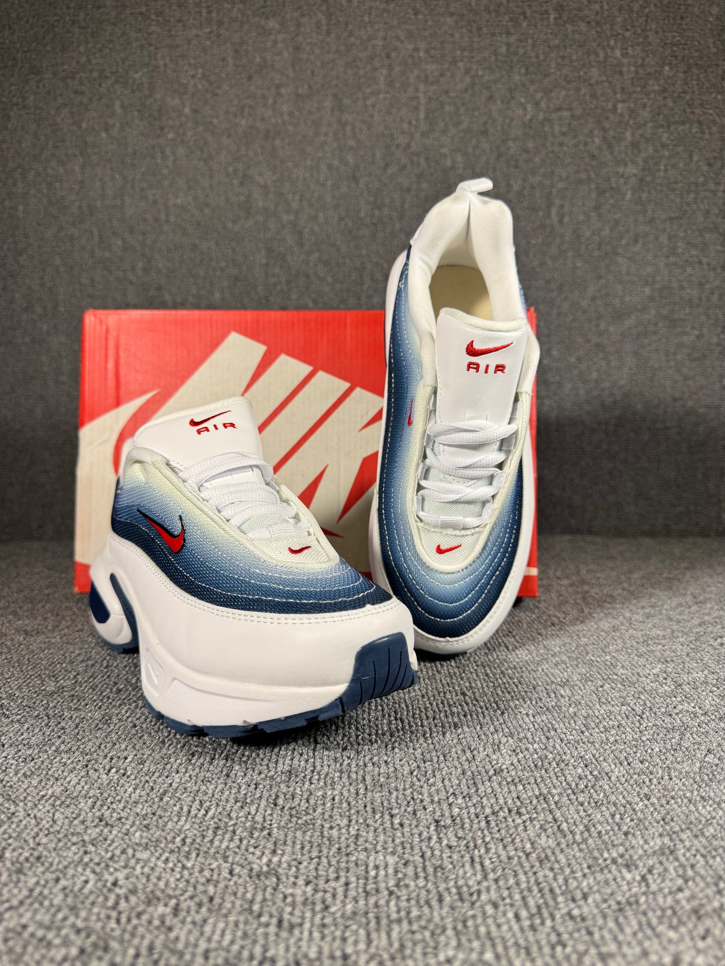 Nike Air Max Portal Blue / White