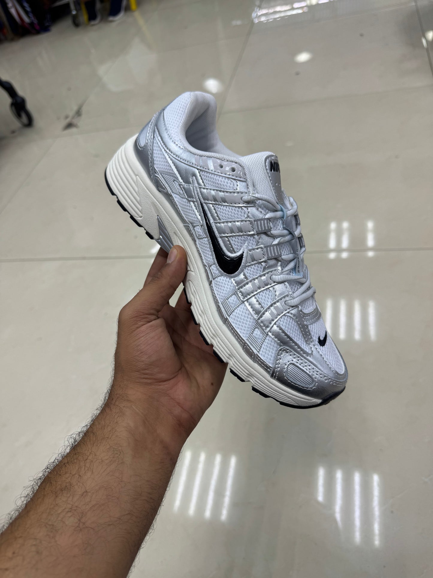 Nike P 6000