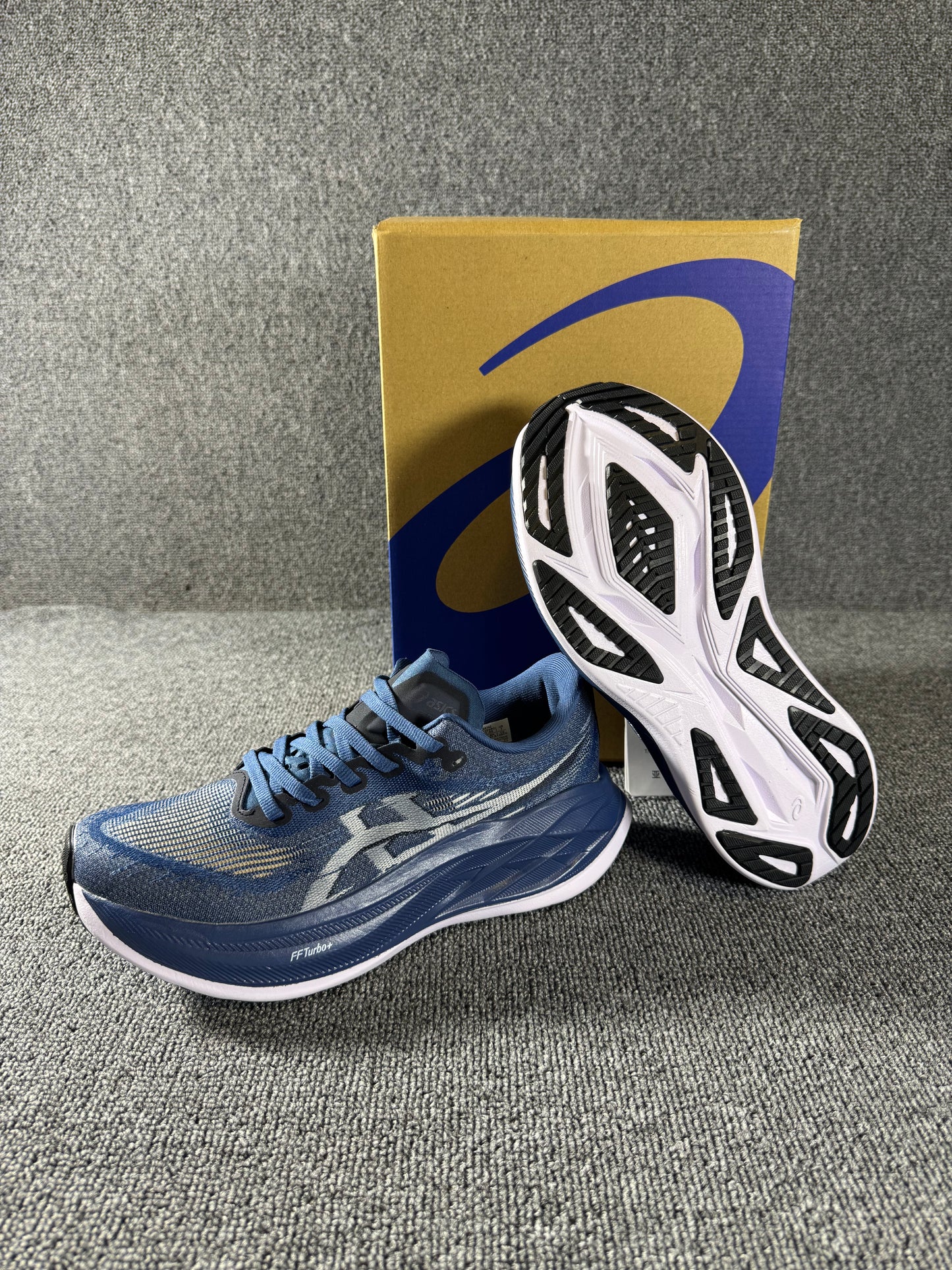 Asics Superblast 2