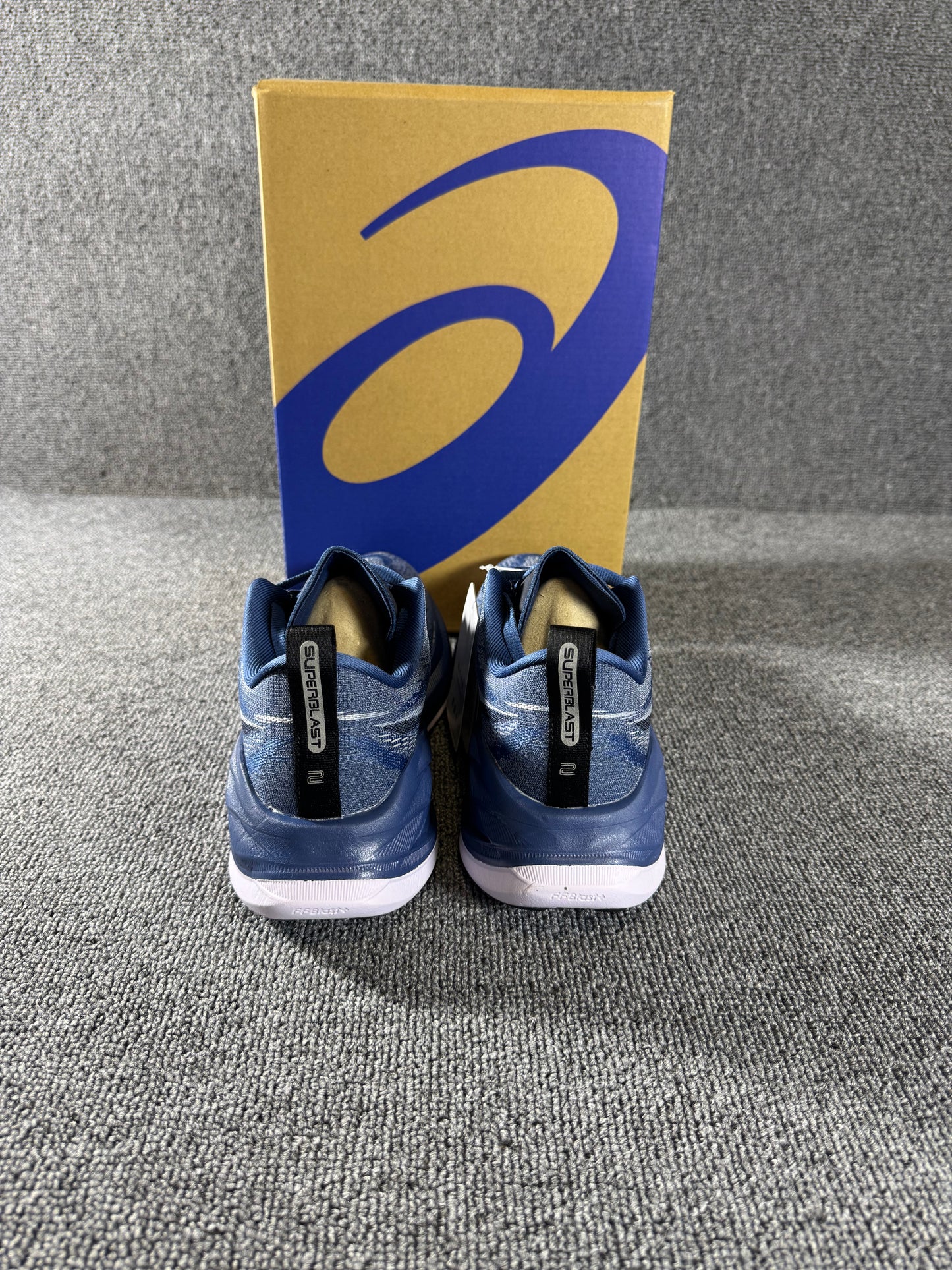 Asics Superblast 2