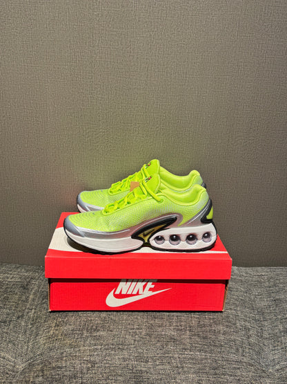 Nike DN Yellow Green