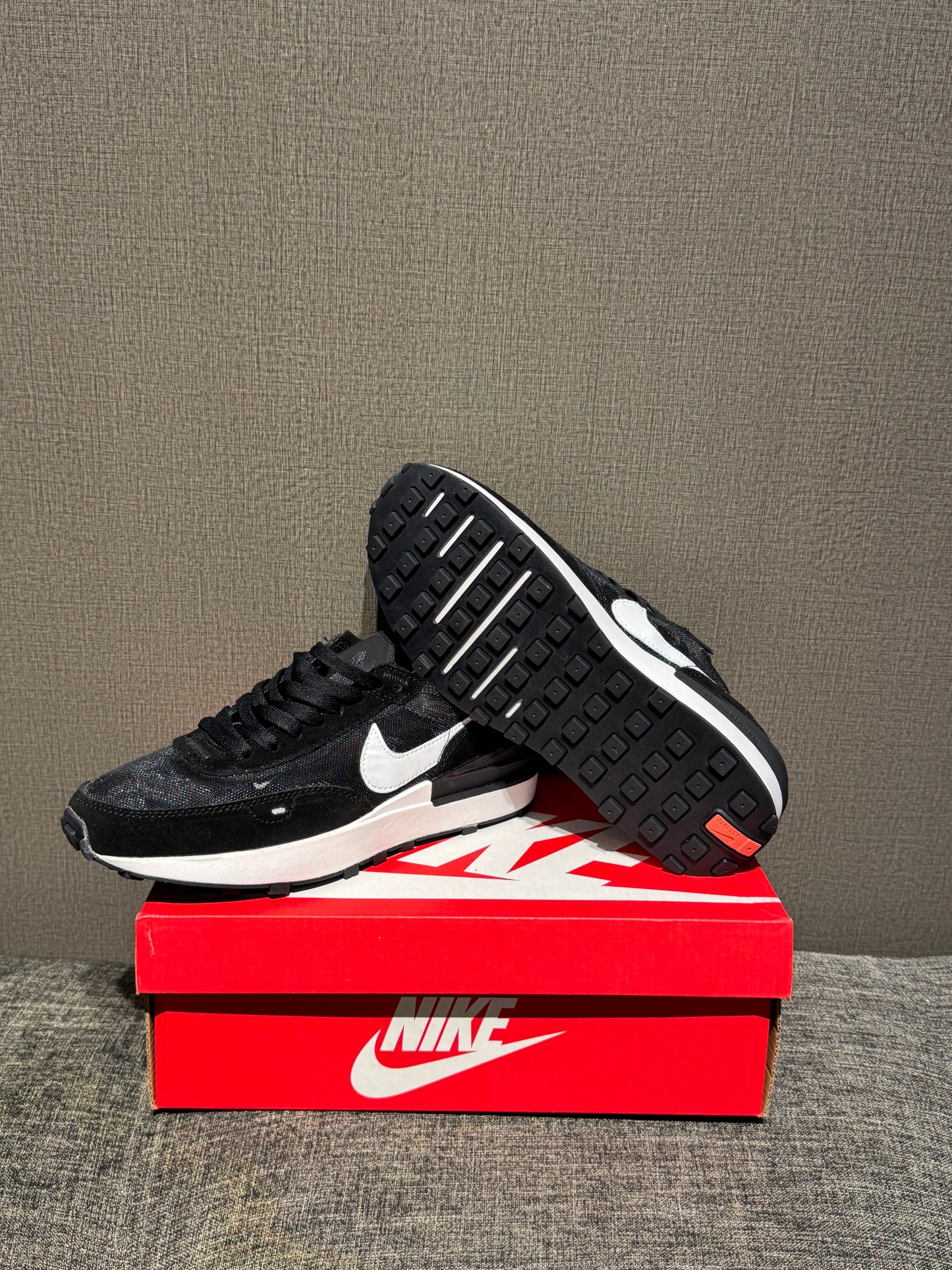 Nike Waffle Black