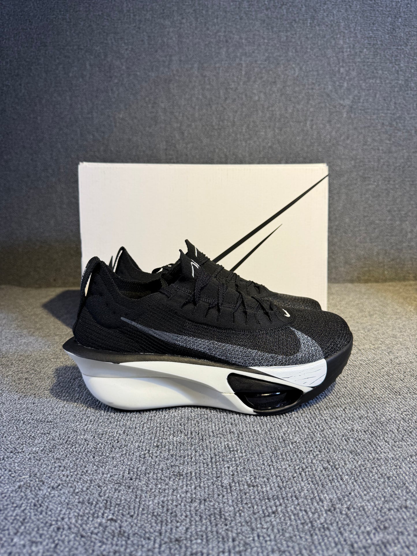 Nike Alphafly 3 Black / White