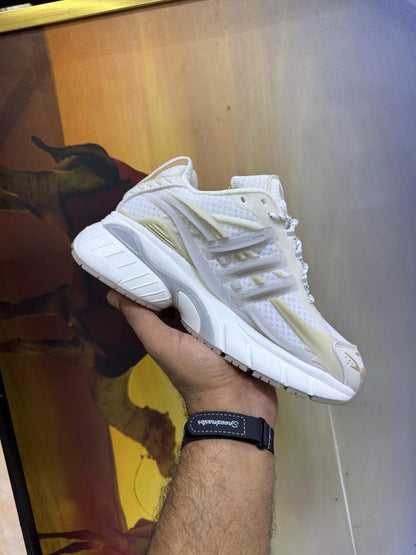 Adidas Adistar Jellyfish x Pharrell Williams
