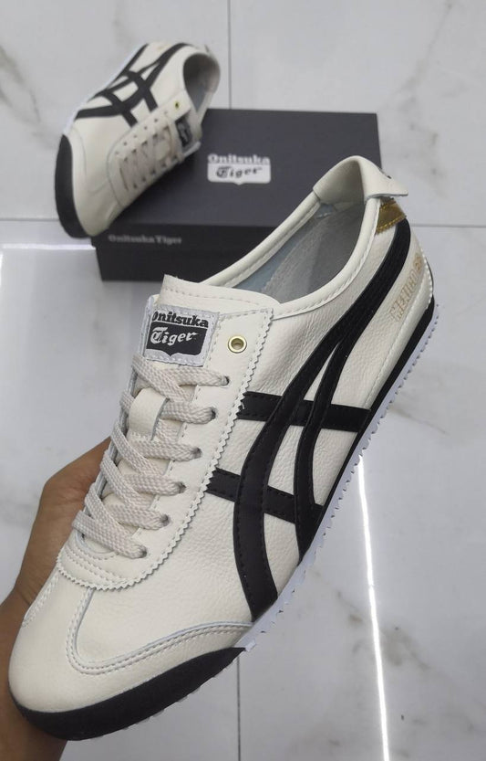 Onitsuka Tiger Sneakers