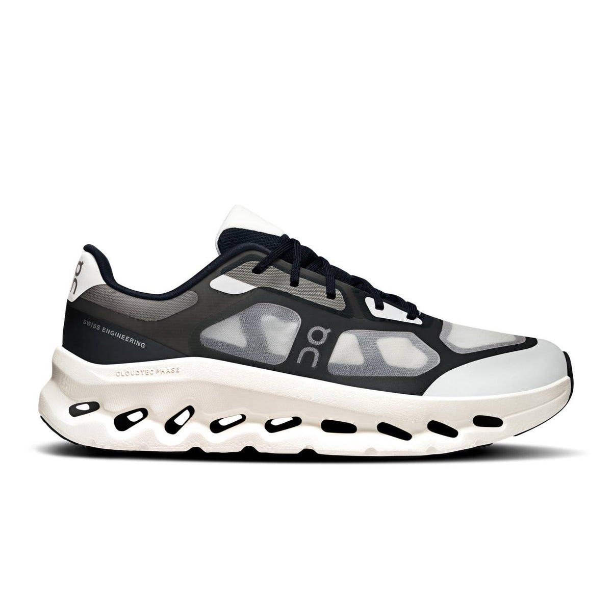 On cloud tilt Remix Black/ivory