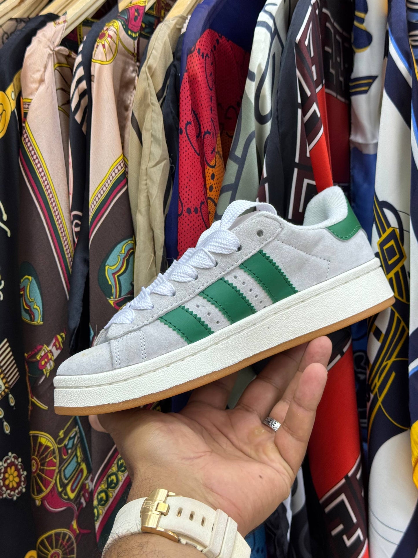 Adidas Campus 00s