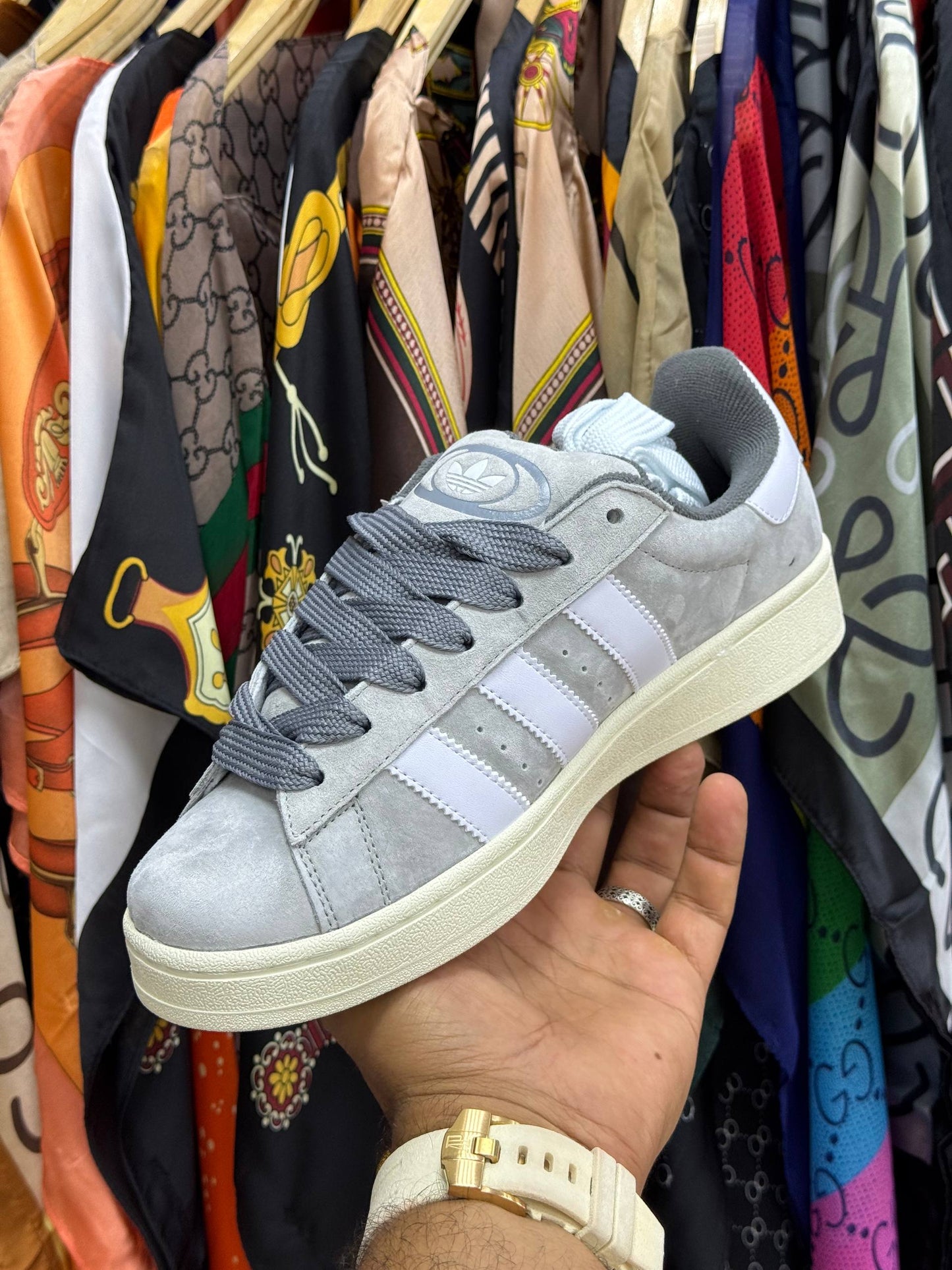 Adidas Campus 00s