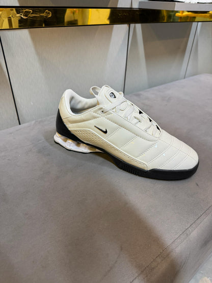 Nike SHOX